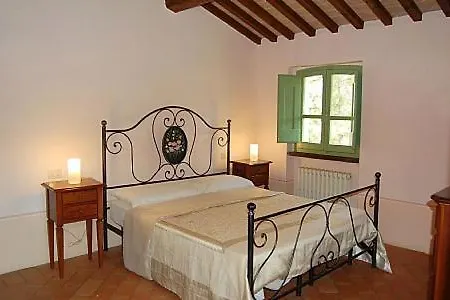 Carpini Sleeps 2 Pool Wifi 公寓 *